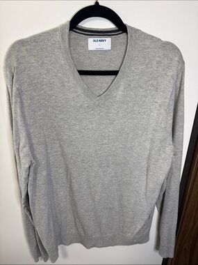 Old Navy Men's V-Neck Sweater - Heather Gray